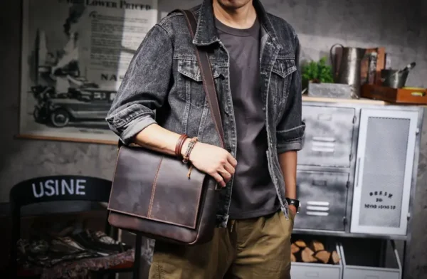 Kožená taška crossbody FROLO - Image 9