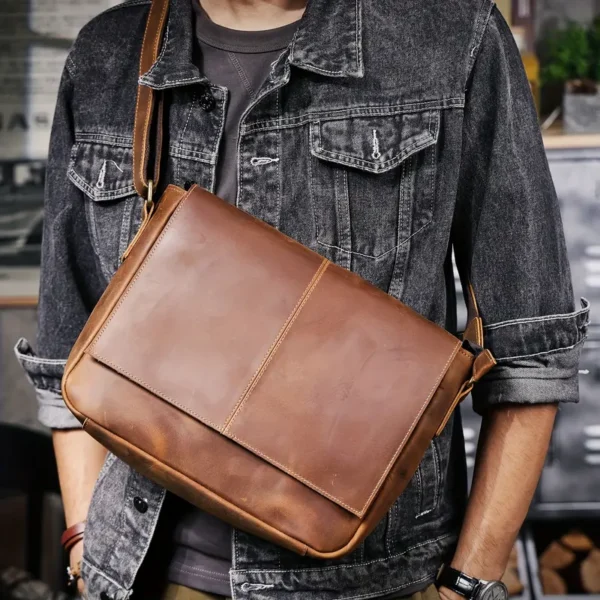 Kožená taška crossbody FROLO - Image 10